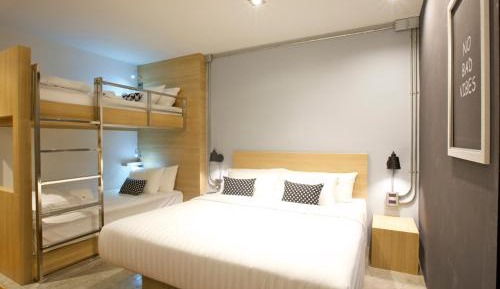 Quadruple Room with Terrace