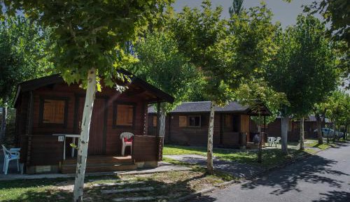 One-Bedroom Bungalow