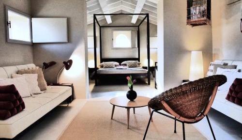 Suite with Garden View