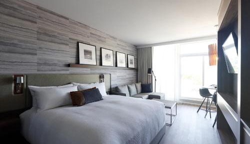 King Room with Mountain View