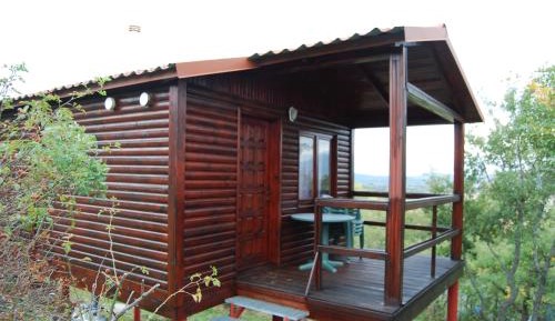 Two-Bedroom Bungalow (4 Adults)