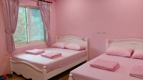 Quadruple Room with Mountain View