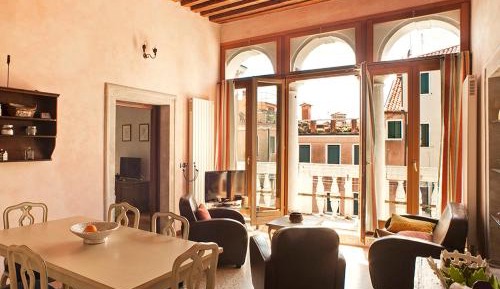 Apartment with Balcony