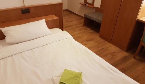 Budget Single Room