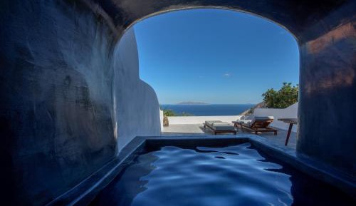 Two-Bedroom Villa with Hot Tub and Sea View