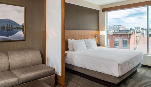 King Room with Sofa Bed - High Floor