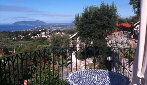 Comfort Villa with Sea View