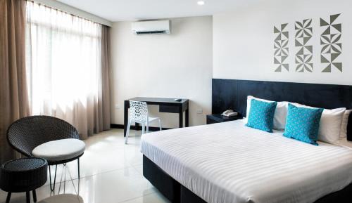 Superior King Room