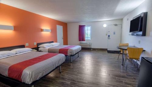 Quadruple Room - Non-Smoking