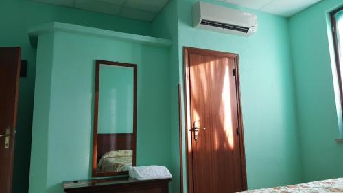 Superior Triple Room with View