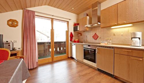 One-Bedroom Apartment with Balcony