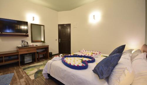 Three-Bedroom Suite (Credit of US$20 for Whale Shark Watching & Manta Snorkeling)