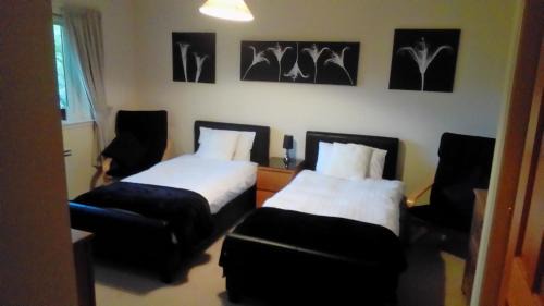 Deluxe Double Room with Shower