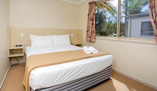 Superior Lake View Two-Bedroom Villa - Sleeps 6