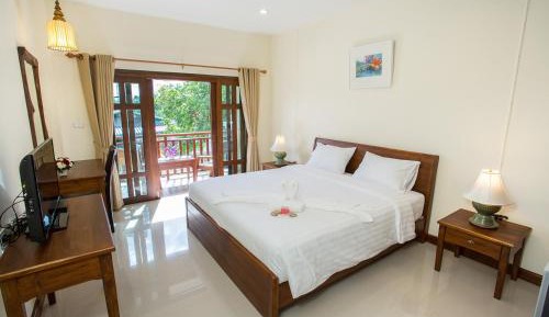 Deluxe Double Room with Balcony
