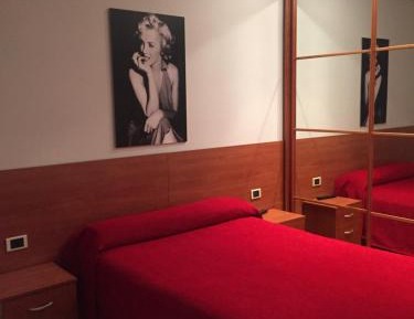 Twin Room with Shared Bathroom