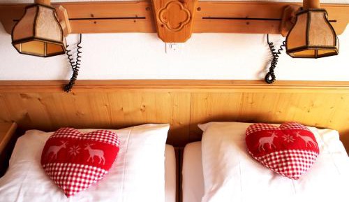 Standard Twin Room with Balcony