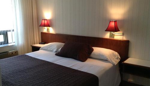 King Suite with Spa Bath