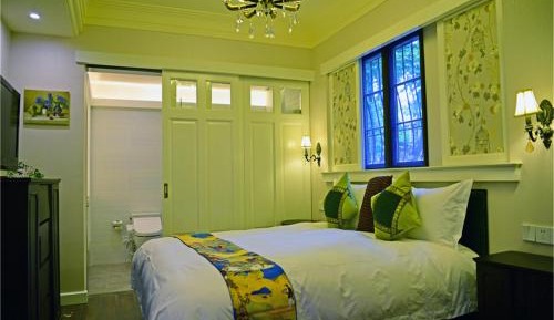 Two-Bedroom Villa