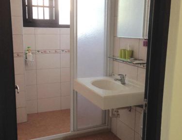 Triple Room with Private Bathroom