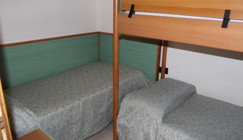 Two-Bedroom Apartment (6 Adults)