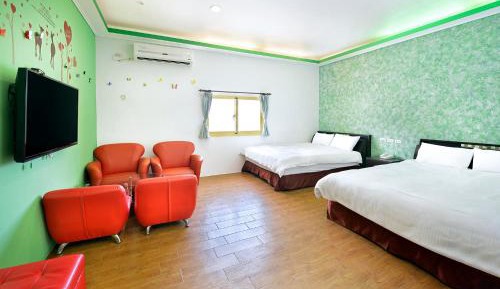 Economy Quadruple Room