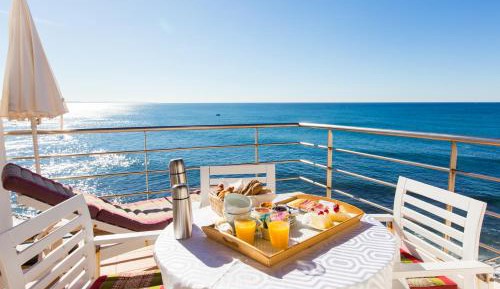 Deluxe Double Room with Balcony and Sea View