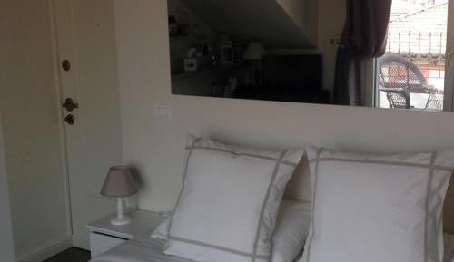 One-Bedroom Apartment - Attic