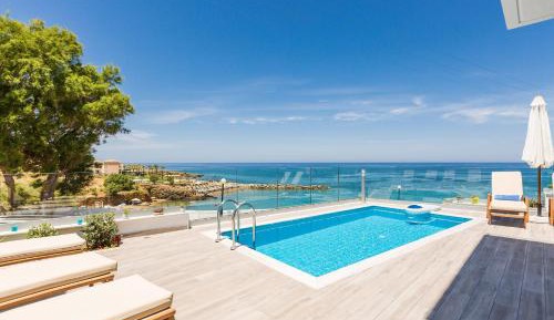 Villa - Beach Front
