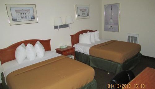 Standard Queen Room