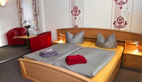 Triple Room with Shared Bathroom