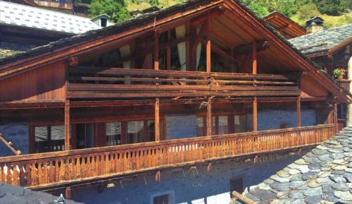 Superior Chalet
