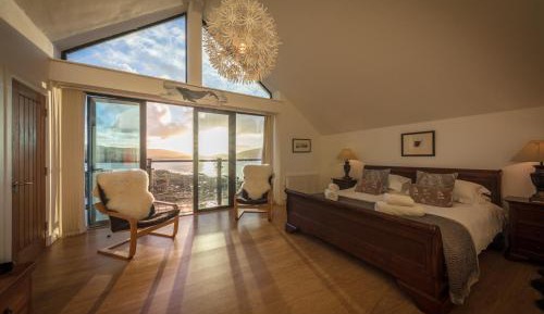 Villa - Beach Front