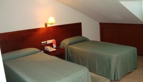 Twin Room - Attic