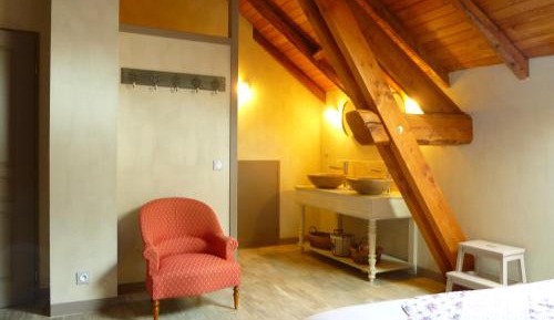 Standard King Room