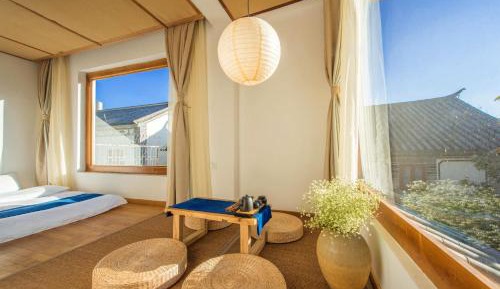 Deluxe Family Room