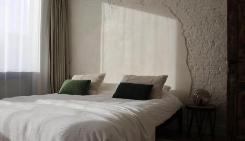 Double Room with Private Bathroom - 4th floor