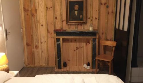  Double Room with Courtyard View 