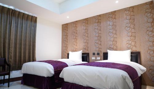 Twin Room with Shower