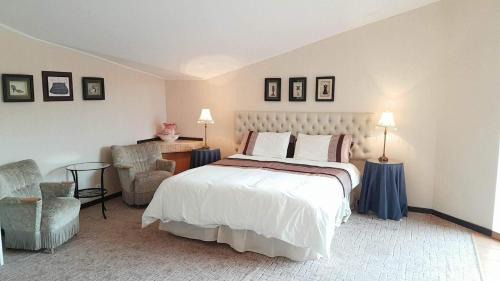 Double Room with Lake View