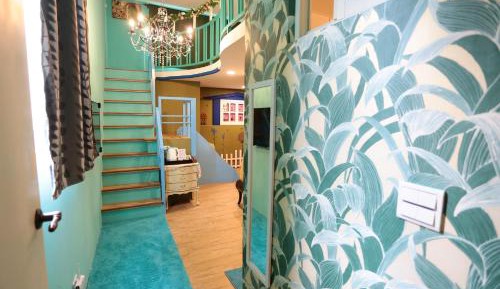 Deluxe Family Room with Bathroom