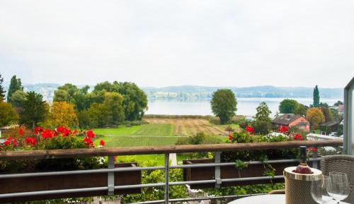 Comfort Double Room with Balcony Lake View