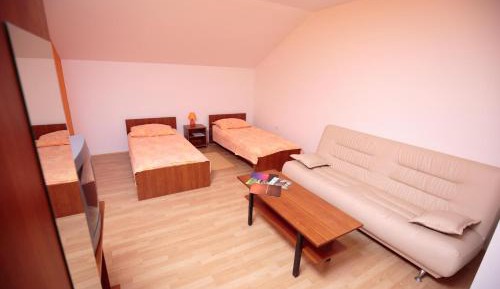 Comfort Triple Room with Shower