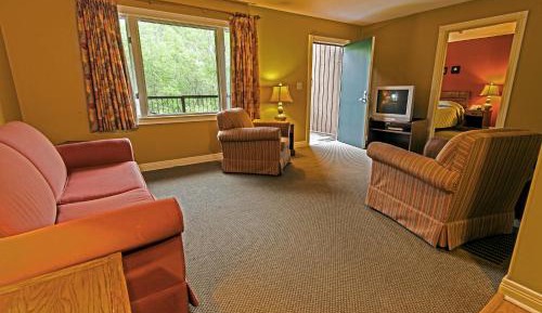 Two-Bedroom Cottage ADA