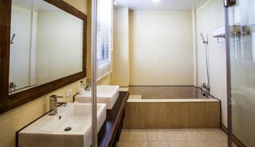Deluxe Double Room with Bath