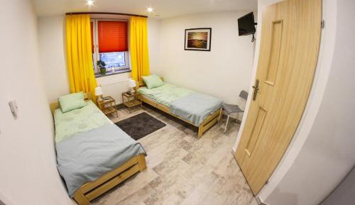 Twin Room with Private Bathroom