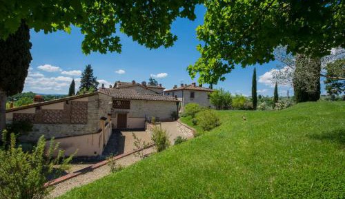 Two-Bedroom Apartment (5 Adults)
