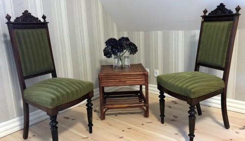 Double or Twin Room with Shared Bathroom