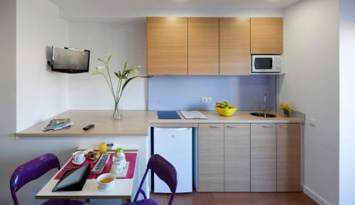 Apartment (3 Adults)