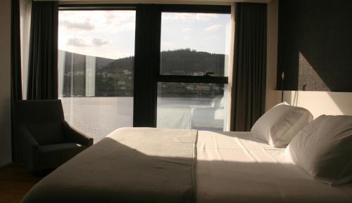 Double or Twin Room with Sea View